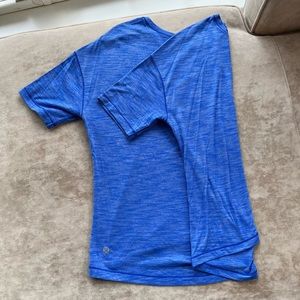 lululemon short sleeve breezy tee